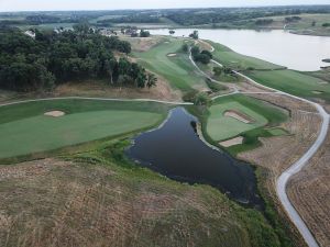 Harvester Aerial 6th Green